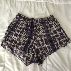 Brandy Melville Printed Shorts